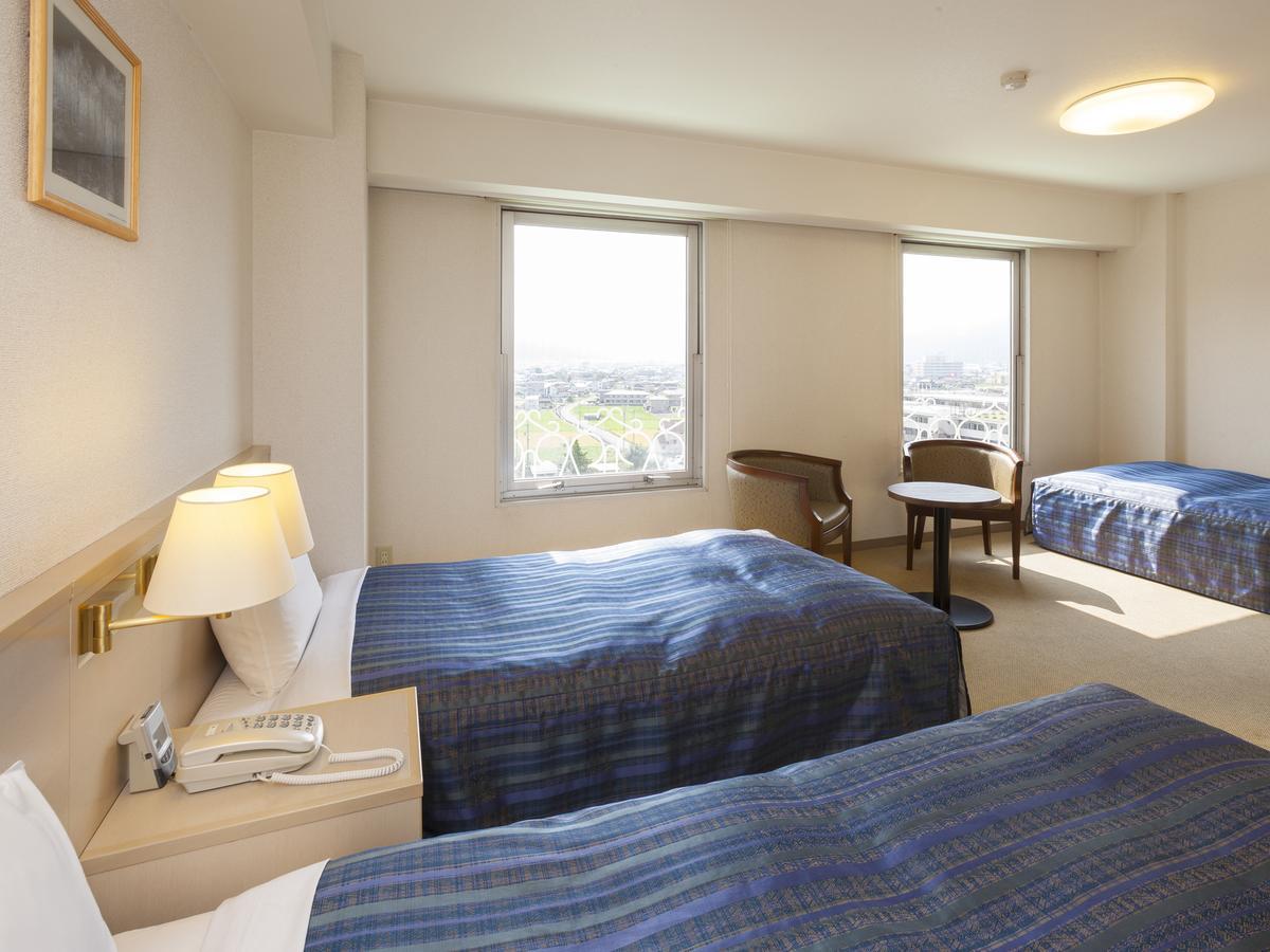 Suwa Lakeside Hotel Esterno foto