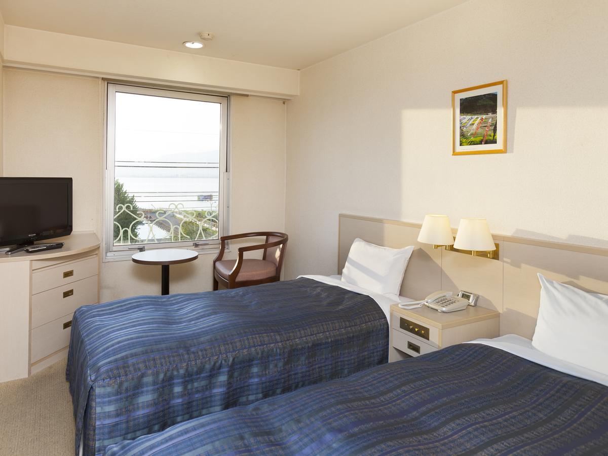Suwa Lakeside Hotel Esterno foto