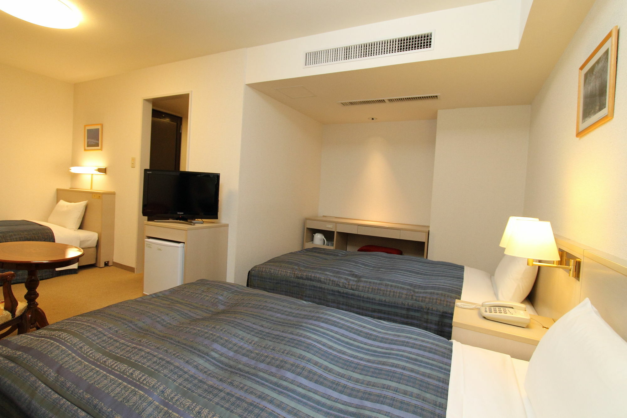 Suwa Lakeside Hotel Esterno foto